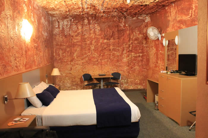 Underground motel room in Coober Pedy